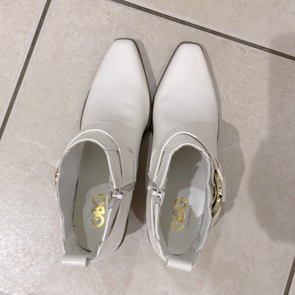 NWOB - GBG Los Angeles Violita Side Zip Gold Tone Buckle Detail Size 7 M - Picture 7 of 8